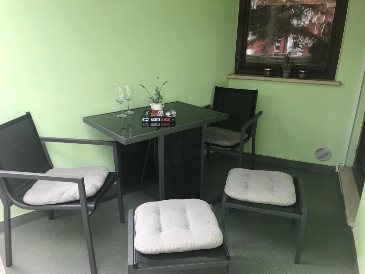 Morje Apartamento Izola Exterior foto