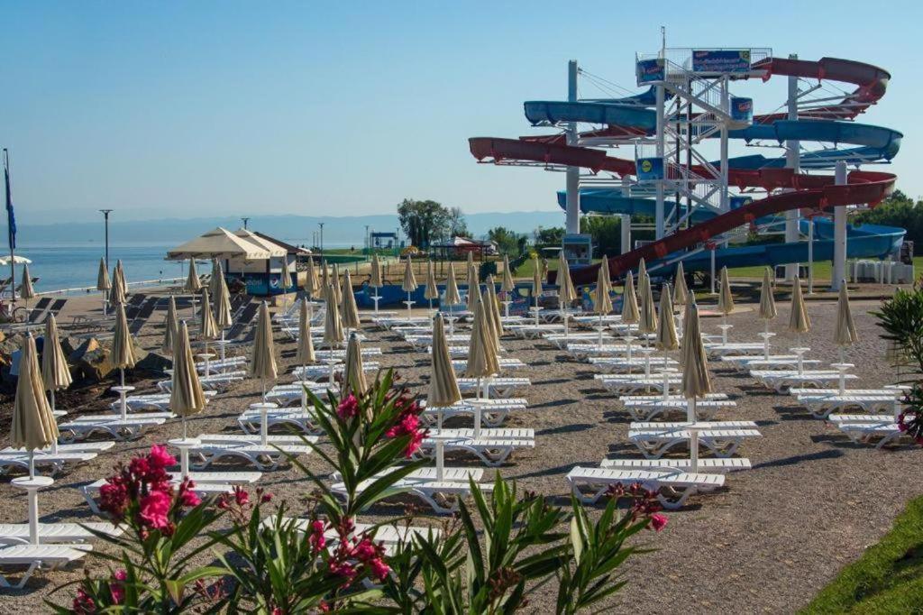 Morje Apartamento Izola Exterior foto